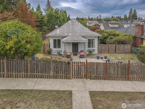 1129 S 61ST Street, Tacoma, WA 98408
