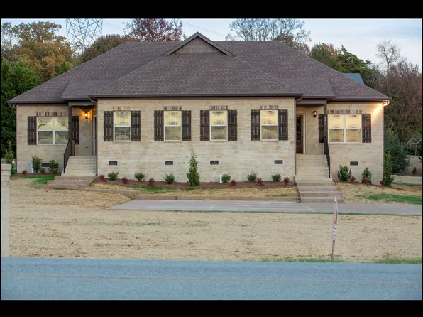 374 Big Station Camp Blvd #A, Gallatin, TN 37066