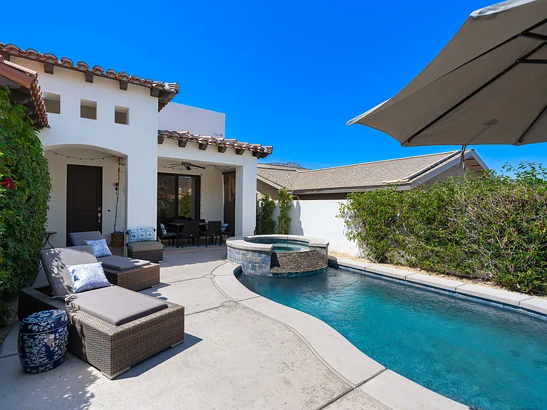 53385 Avenida Mendoza — Photo 31