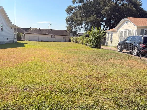 0 Caplin St, Houston, TX 77022