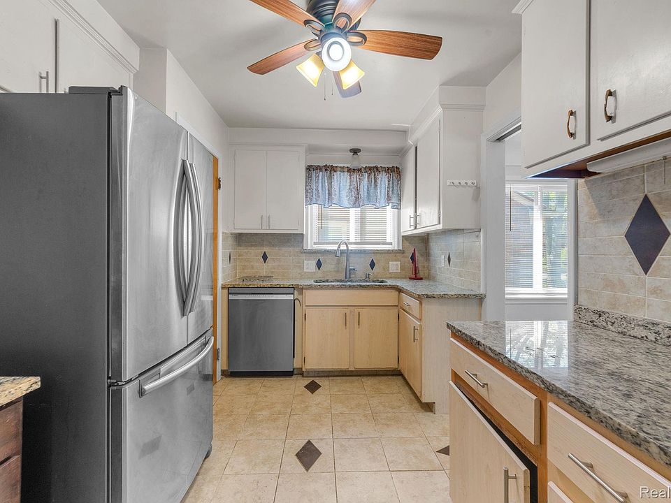 9578 Grayfield, photo 30