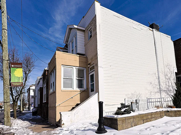 3636 Winchester Ave — Photo 4
