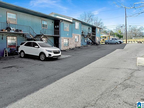 2nd image of 1469 Pearson Ave SW