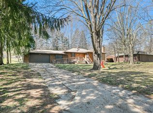 7857 S Eston Rd, Clarkston, MI 48348