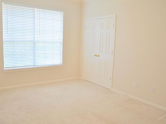 3rd image of 2449 Teal Shore Ct