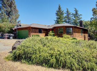 19023 Stonegate Rd, Hidden Valley Lake, CA 95467