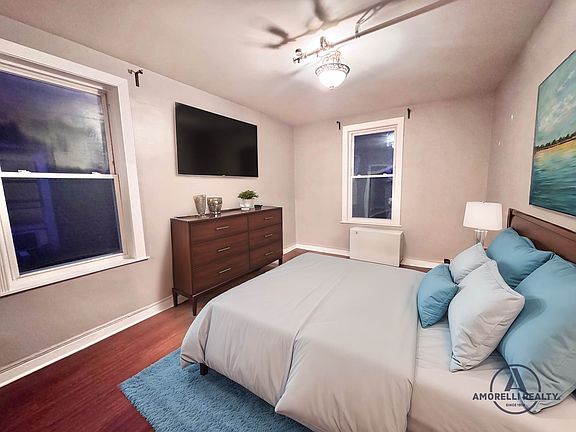 2nd image of 33-42 28th St #2RR