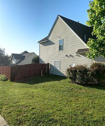 4th image of 8025 Donet Terrace Dr
