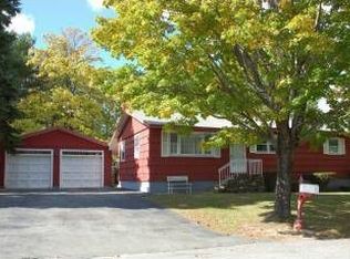 35 Eva Dr, Leominster, MA 01453
