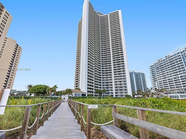 3000 N Ocean Dr #20A — Photo 39