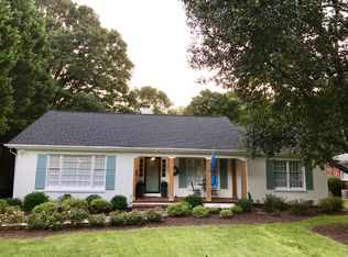 5646 Sharon Rd, Charlotte, NC 28210