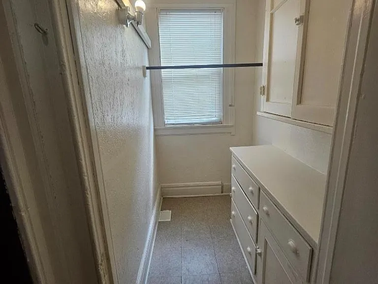275 S Burnett St #2 — Photo 22