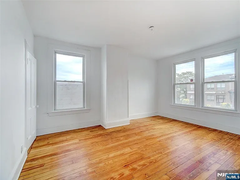 444 S Broad St #442 — Photo 6