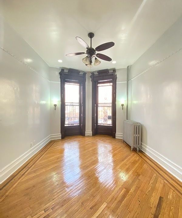 1st image of 152 Halsey St