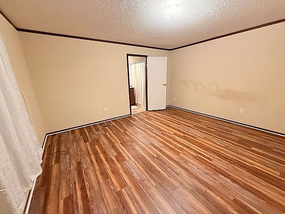 5th image of 500 Webster Rd #46