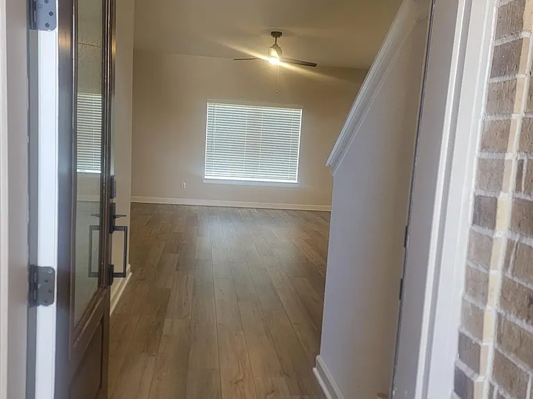 3053 Myrtle Sunset Dr — Photo 5