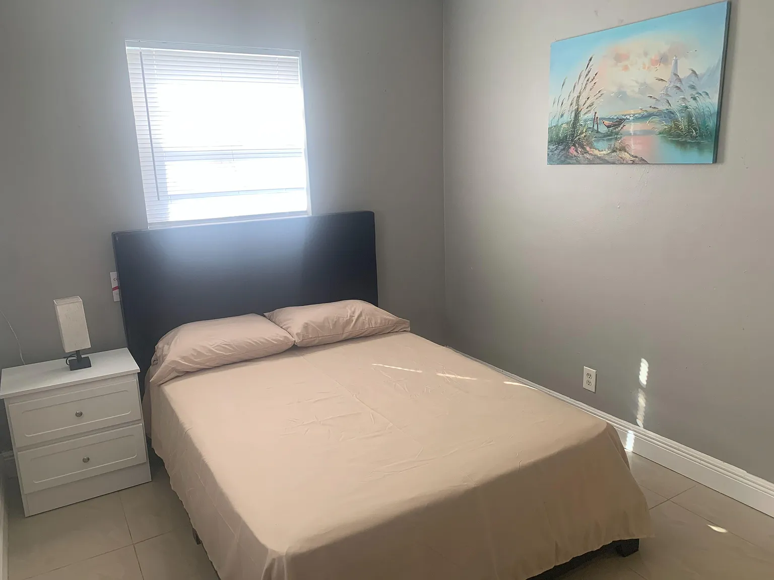 4 bed, 3.0 bath, 1400 sqft, $1,252 — Photo 3