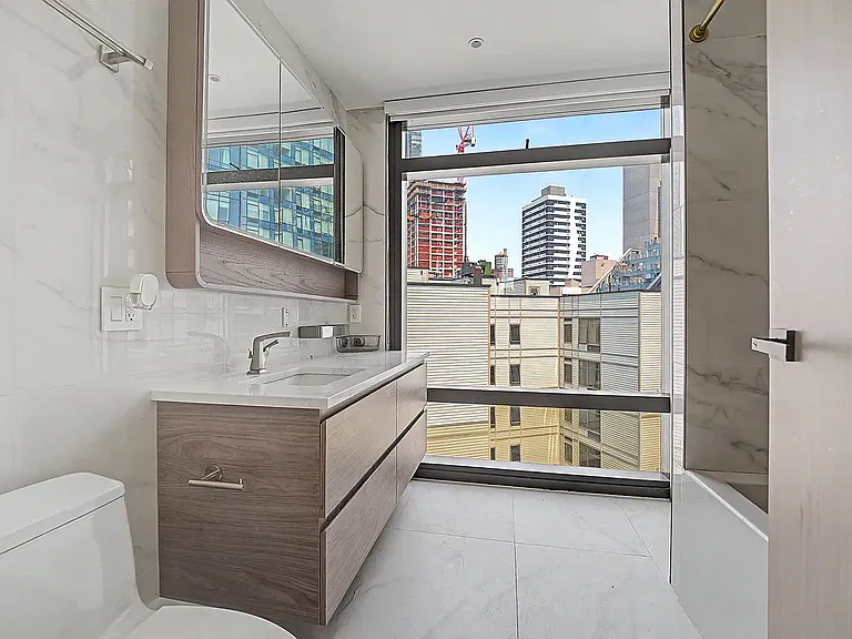 42-62 Hunter St #10A — Photo 21