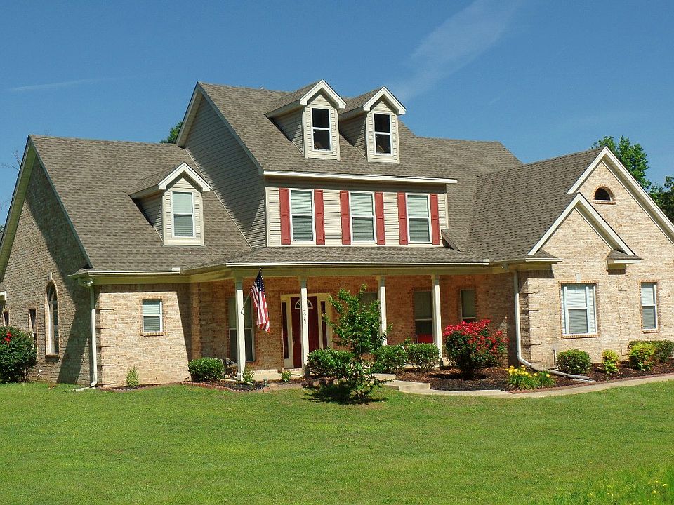 1st image of 4025 Sharon Dr