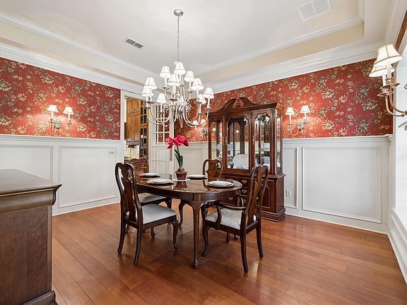 5th image of 15120 Big Oak Bay Rd