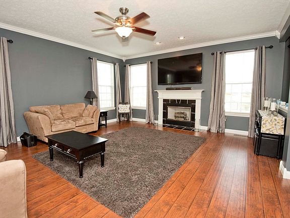 5th image of 8586 Talisker Dr