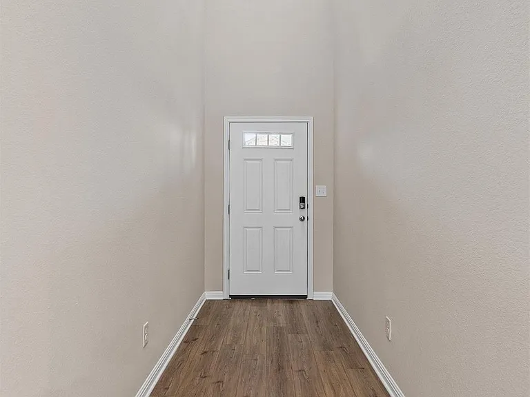322 Windy Reed Rd — Photo 3