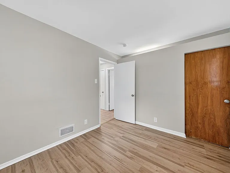 10772 Spring Garden Dr — Photo 20