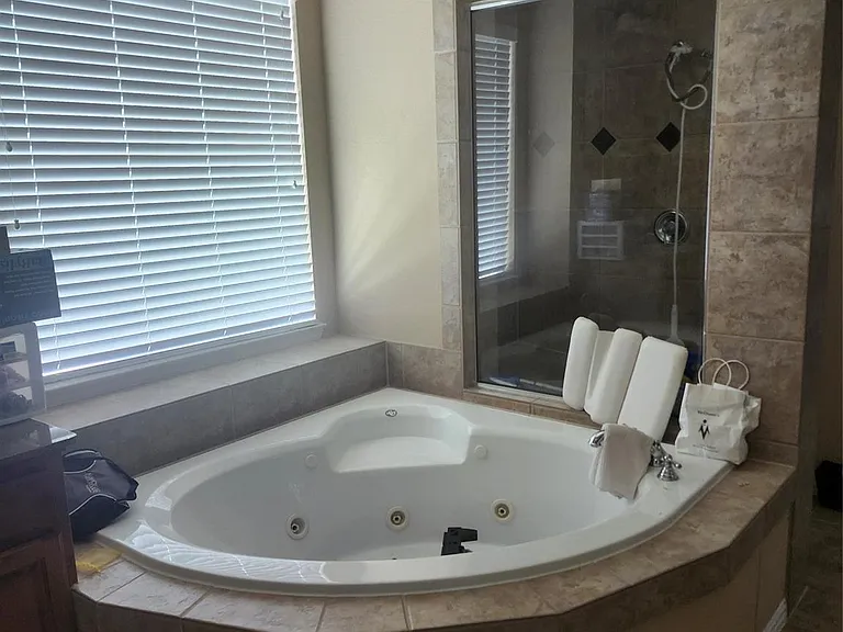 4627 Lake Knoll Ct — Photo 13