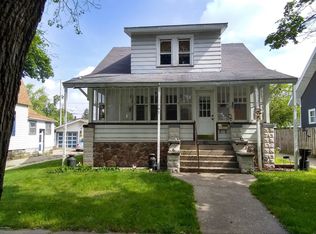 147 E 18th St, Holland, MI 49423