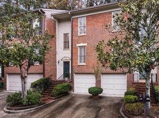 906 Brandywine Cir, Sandy Springs, GA 30350