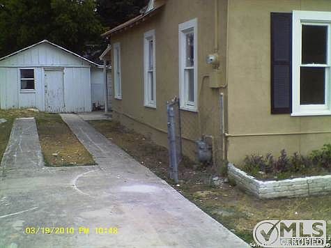 2nd image of 1039 Recio St