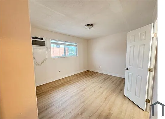 690 NE 133rd St #7 — Photo 10
