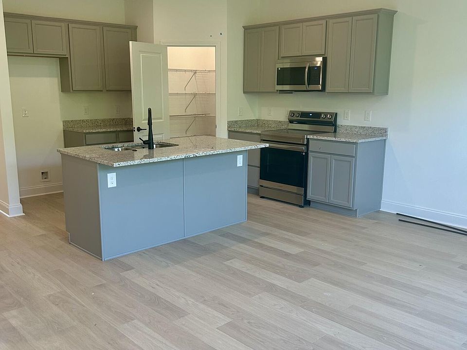 2nd image of 1457 Mountain Quail Cir