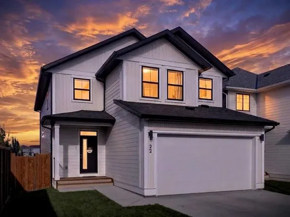 22 NE Copperhead Bay SE, Calgary, AB T2Z 5H2