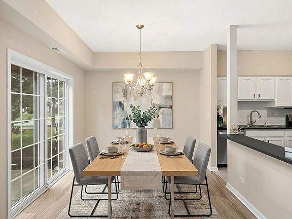4th image of 2321 Georgetown Cir #2321