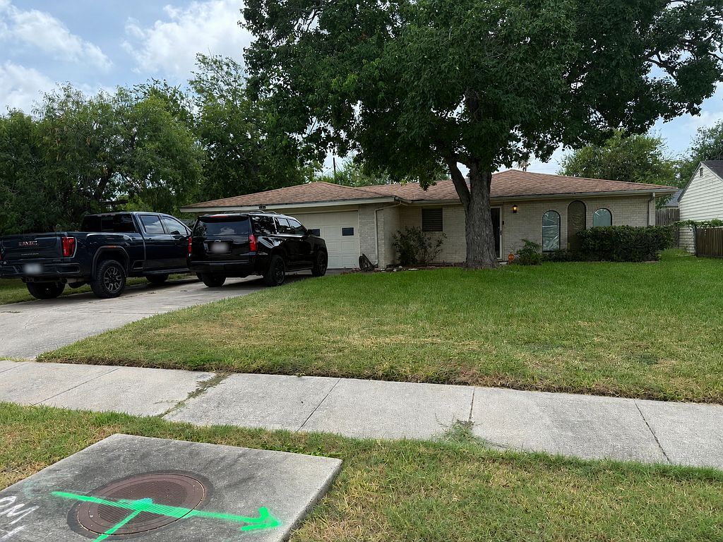 1546 Daly Dr - Property Image