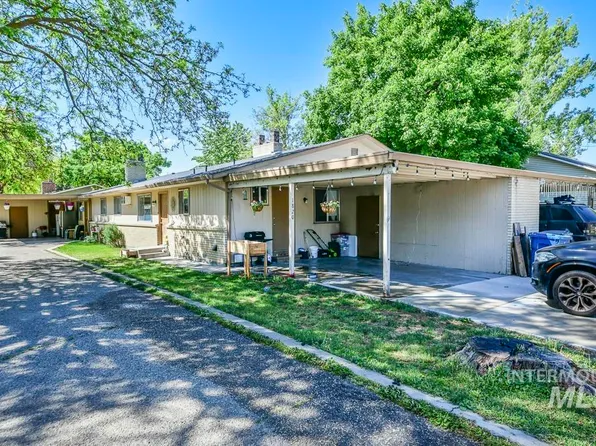 1820 Poplar St, Caldwell, ID 83605