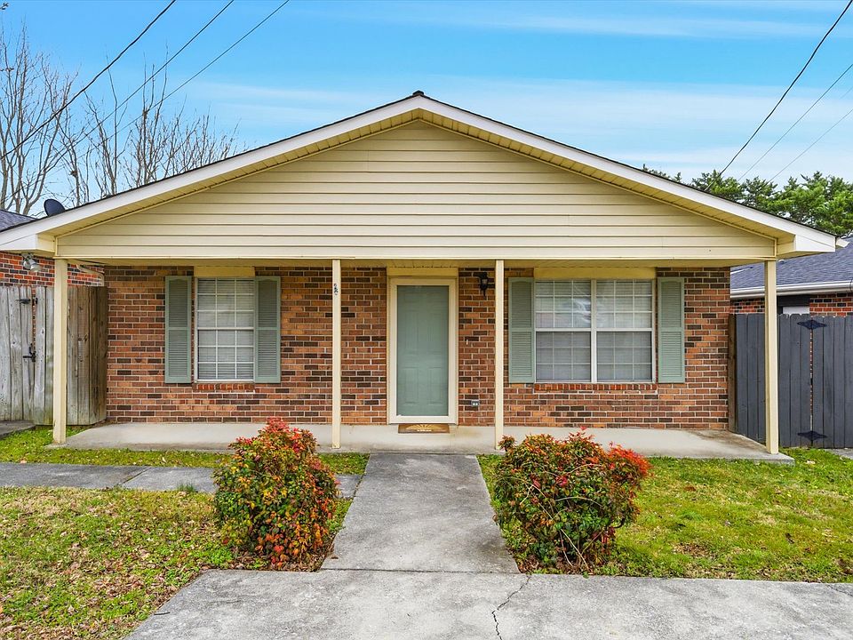 1st image of 804 Valerie Ln