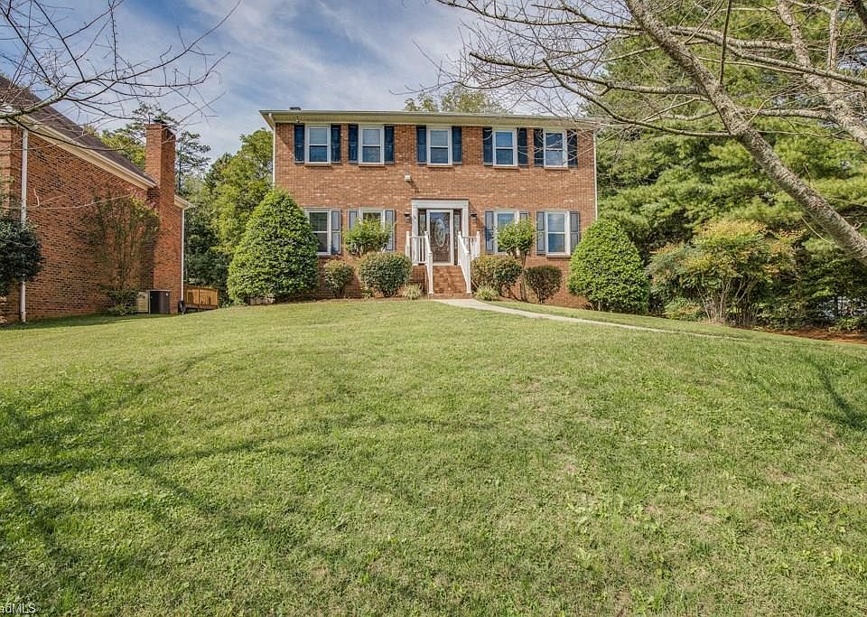 2nd image of 4500 Carriagebrook Ct