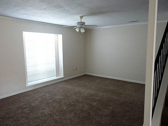 3rd image of 3838 Laura Leigh Ln