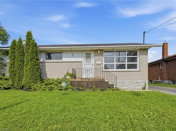 127 Wellington St, Welland, ON L3B 1B2