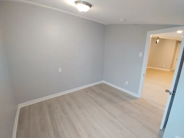 4 Garland St #4 — Photo 6