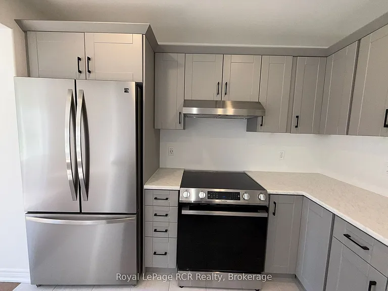 133 McCausland Dr — Photo 8