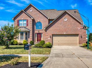 7949 Threshing Ct, West Chester, OH 45069