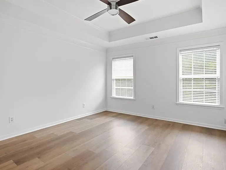 10851 Alderwood Cv — Photo 15