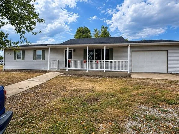 14205 Carat Ln, Dixon, MO 65459