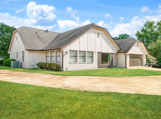7123 Heather Ln, Paris, TX 75462