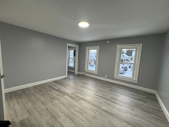 3rd image of 414 N Bellinger St