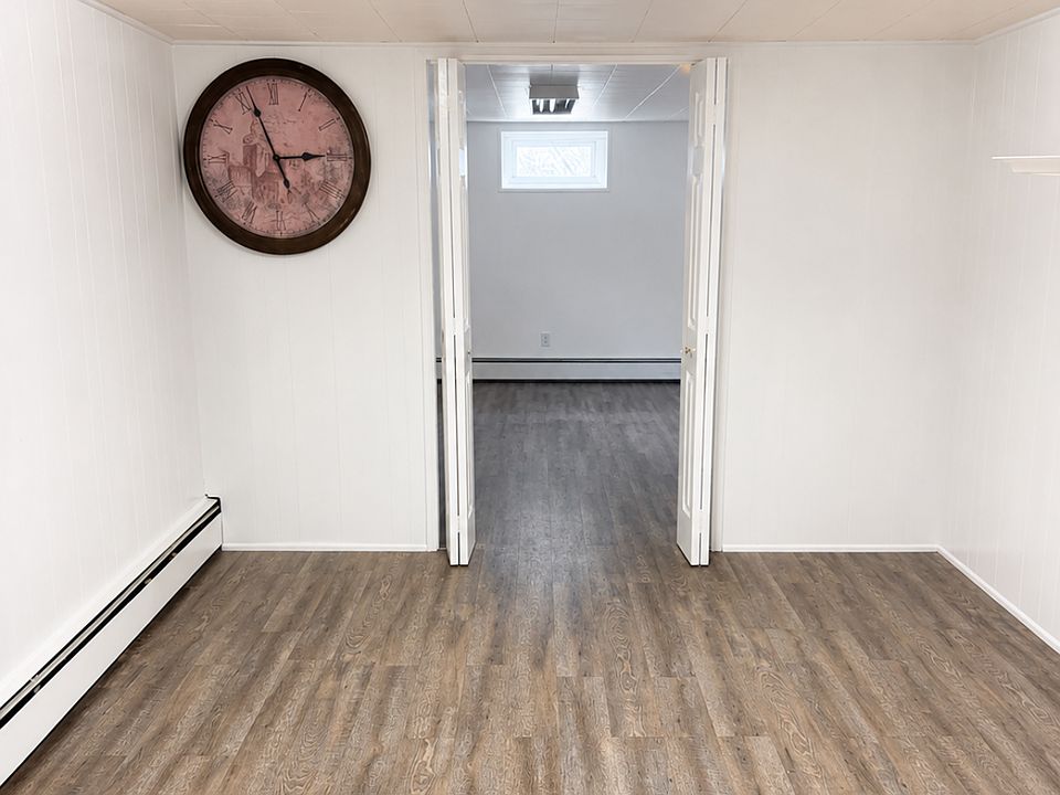 2nd image of 341 Old Country Rd #1