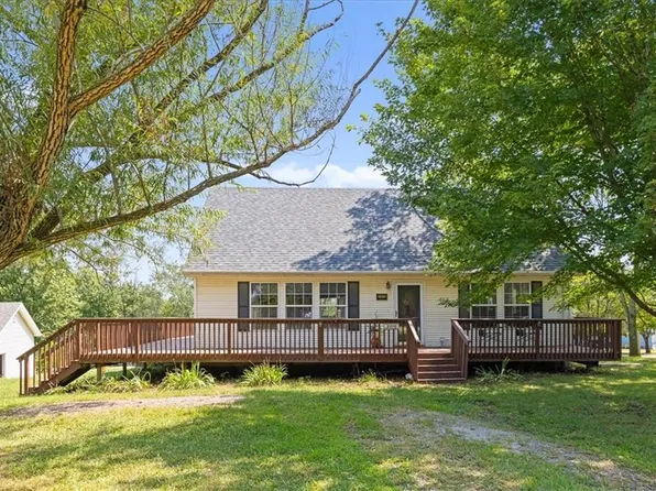 21515 S Sail A Way Dr, Overbrook, KS 66524